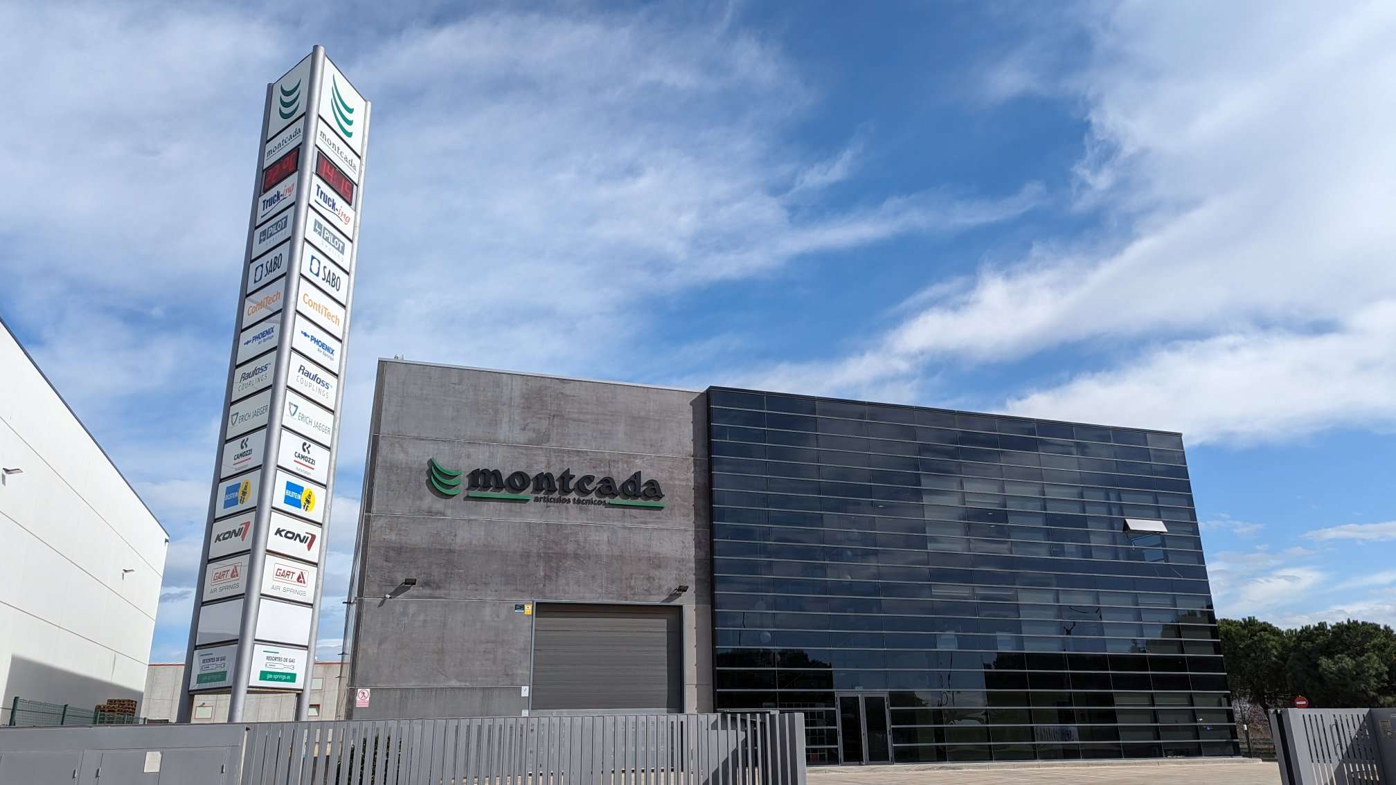 Montcada Artículos Técnicos cumple 30 años de innovación en el sector