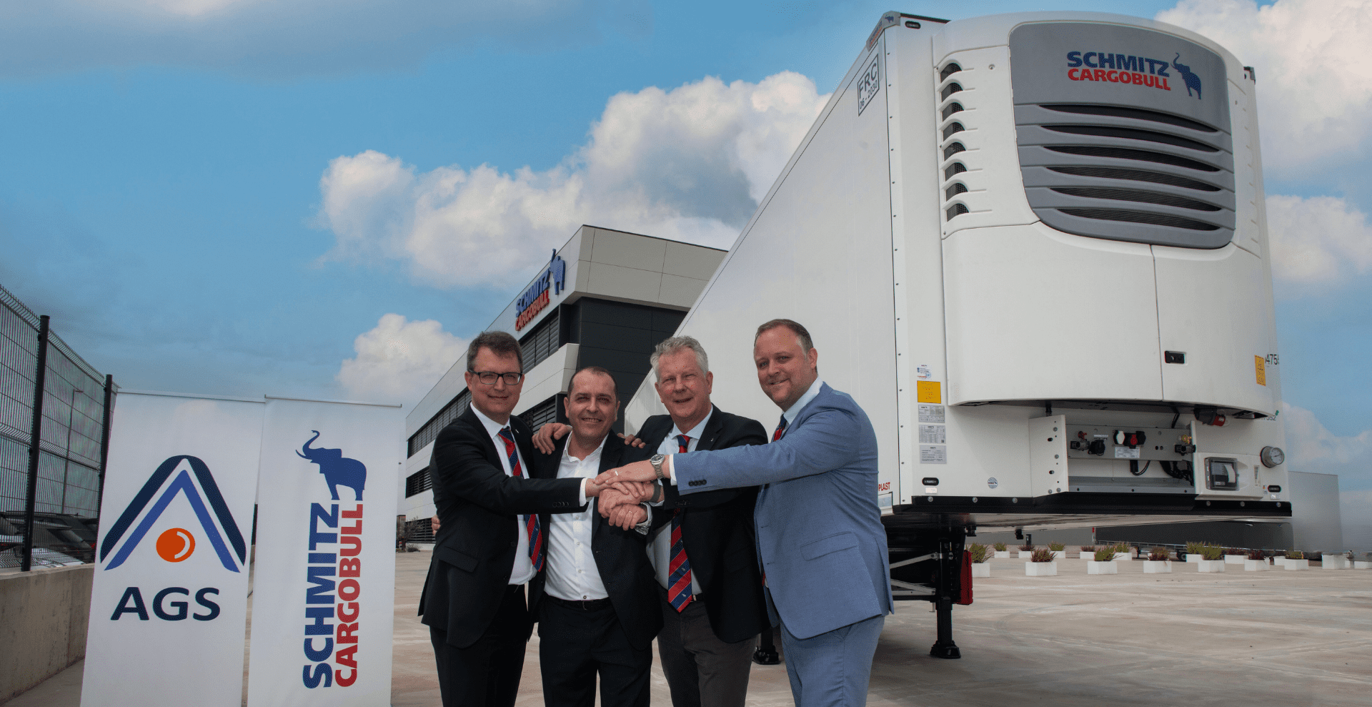 Schmitz Cargobull adquiere una participación mayoritaria en Atlantis Global System