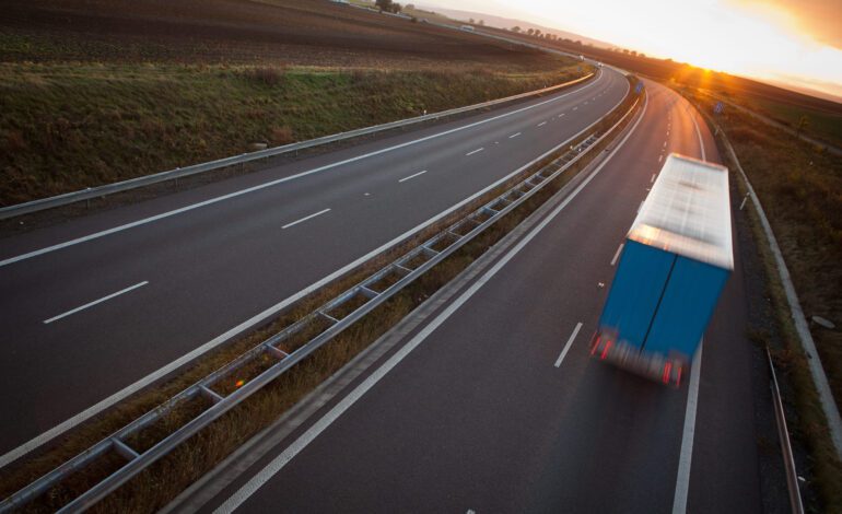 Las matriculaciones de autobuses crecen un 35,5% en enero, mientras que el V.I. cae un 7,6%